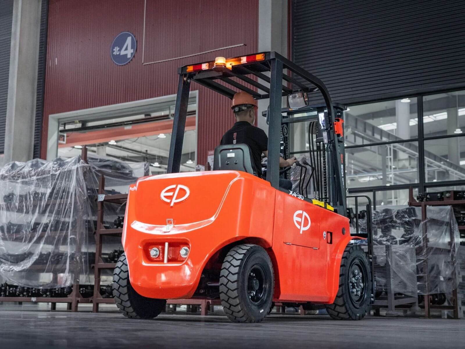 EP EFX4-301_353 Lithium Counterbalance Forklifts-4
