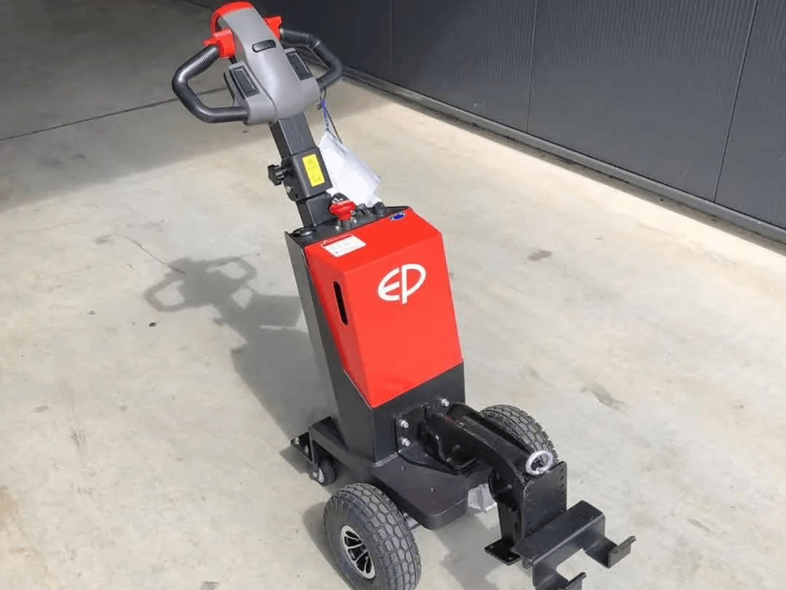 electric-tractor-1000kg-QDD10L-3