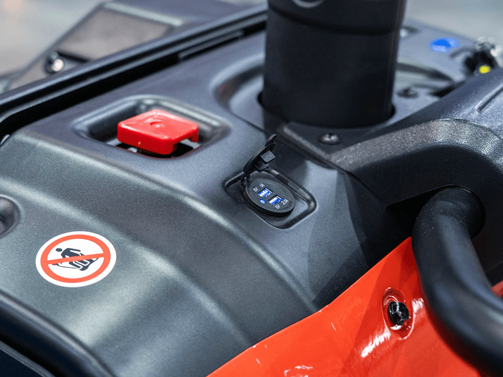 heavy-duty-li-ion-ride-on-pallet-truck-2000kg-RPL20-pro-2