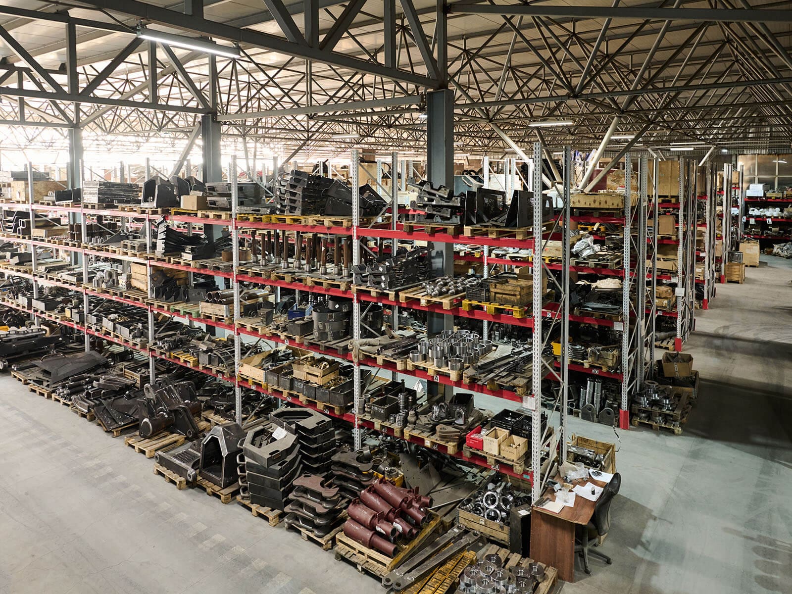 warehouse-full-of-spare-forklift-parts
